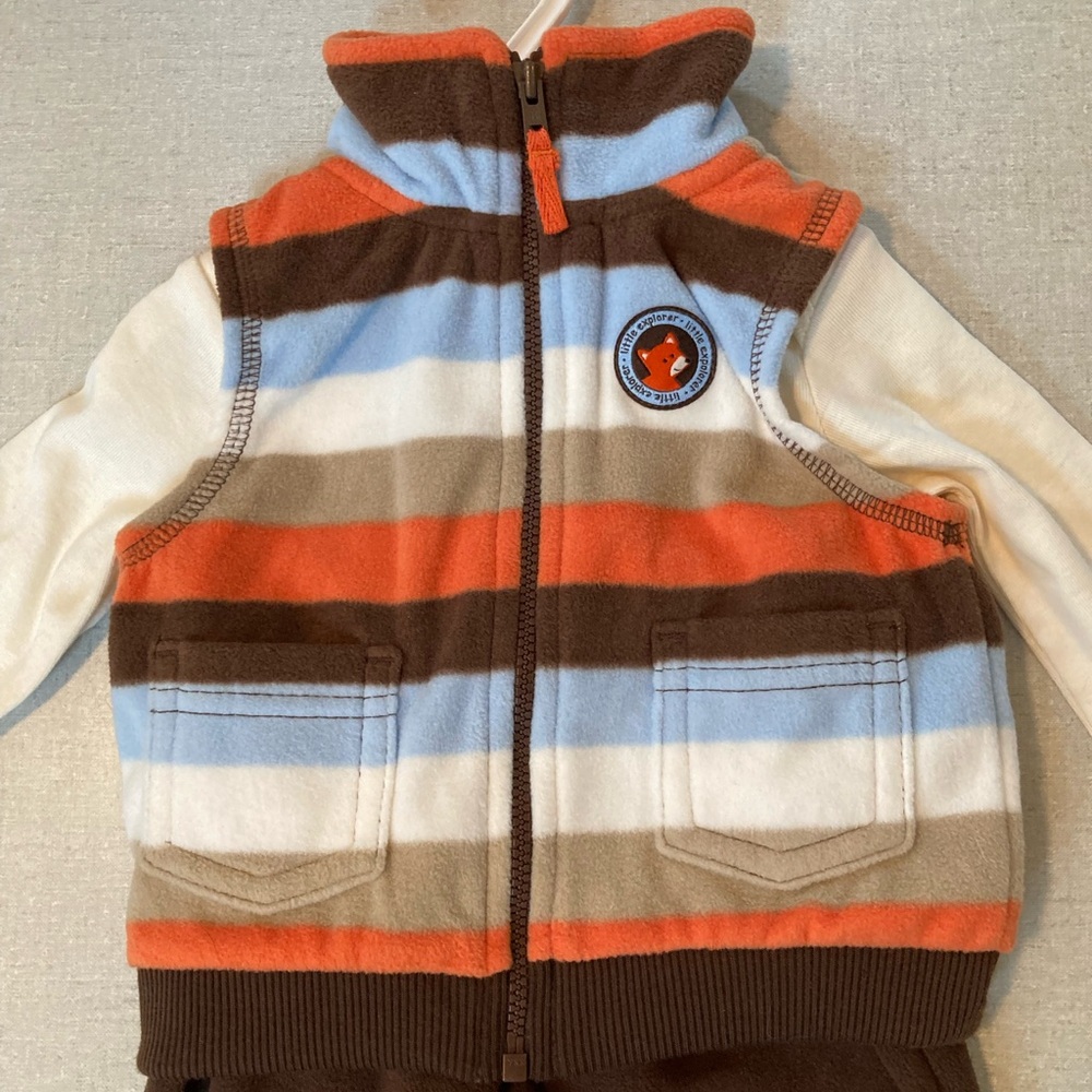 Carters, Boys, Size 9 months, 3 piece set, cuddly cute combo. 16.5-20.5 lbs.
